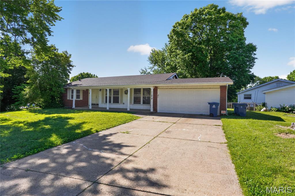 11874 Beckett Fall Road Florissant, MO 63033 - Photo 7 of 34