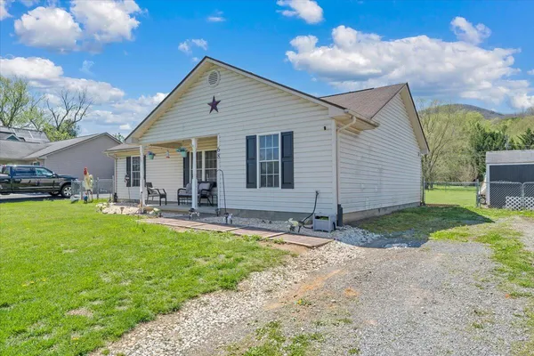 $250,000 | 68 Penn Avenue, New Castle, VA 24127