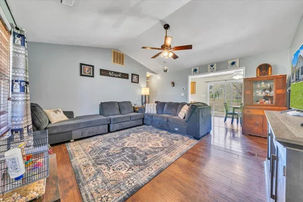 $250,000 | 68 Penn Avenue, New Castle, VA 24127