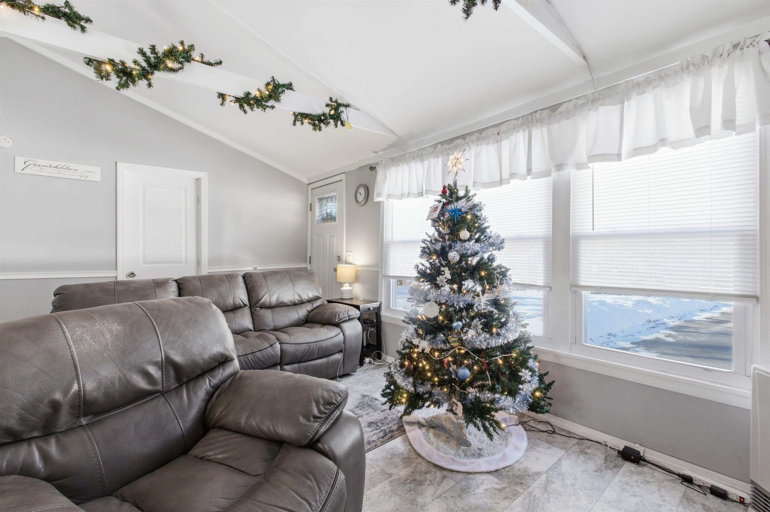 12 Gary Road Dunbarton, NH 03046 - Photo 14 of 48