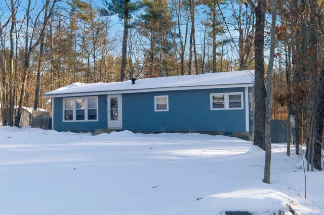 $360,000 | 12 Gary Road, Dunbarton, NH 03046