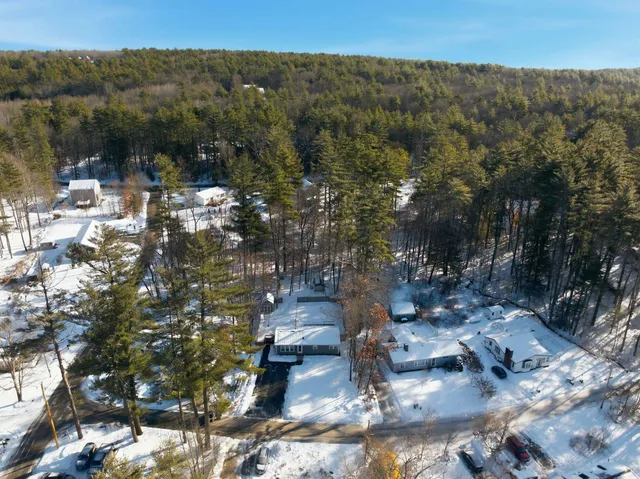 $360,000 | 12 Gary Road, Dunbarton, NH 03046