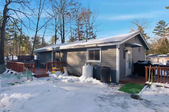 $360,000 | 12 Gary Road, Dunbarton, NH 03046