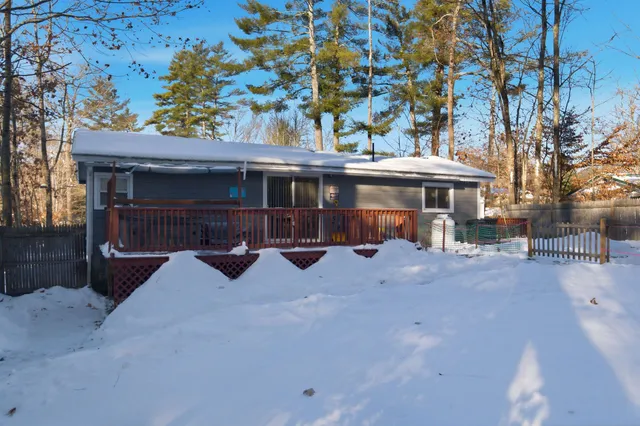 $360,000 | 12 Gary Road, Dunbarton, NH 03046