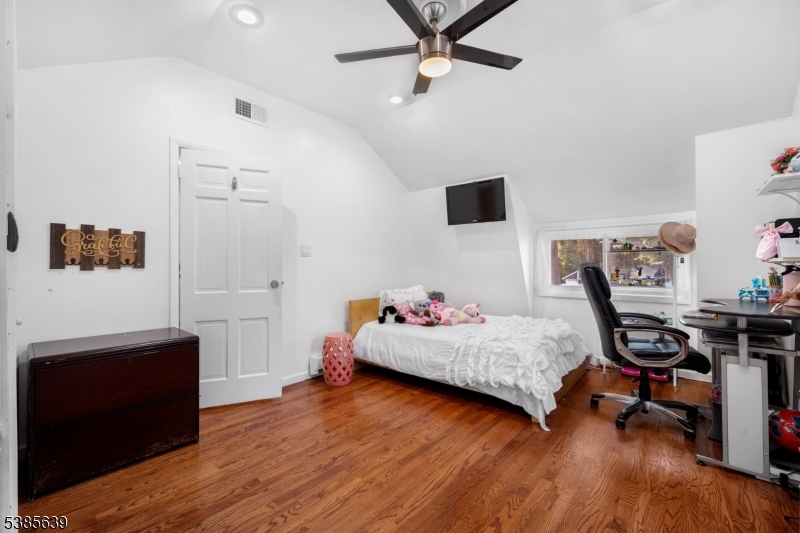 224 Edgar Place Elizabeth, NJ 07202 - Photo 26 of 35