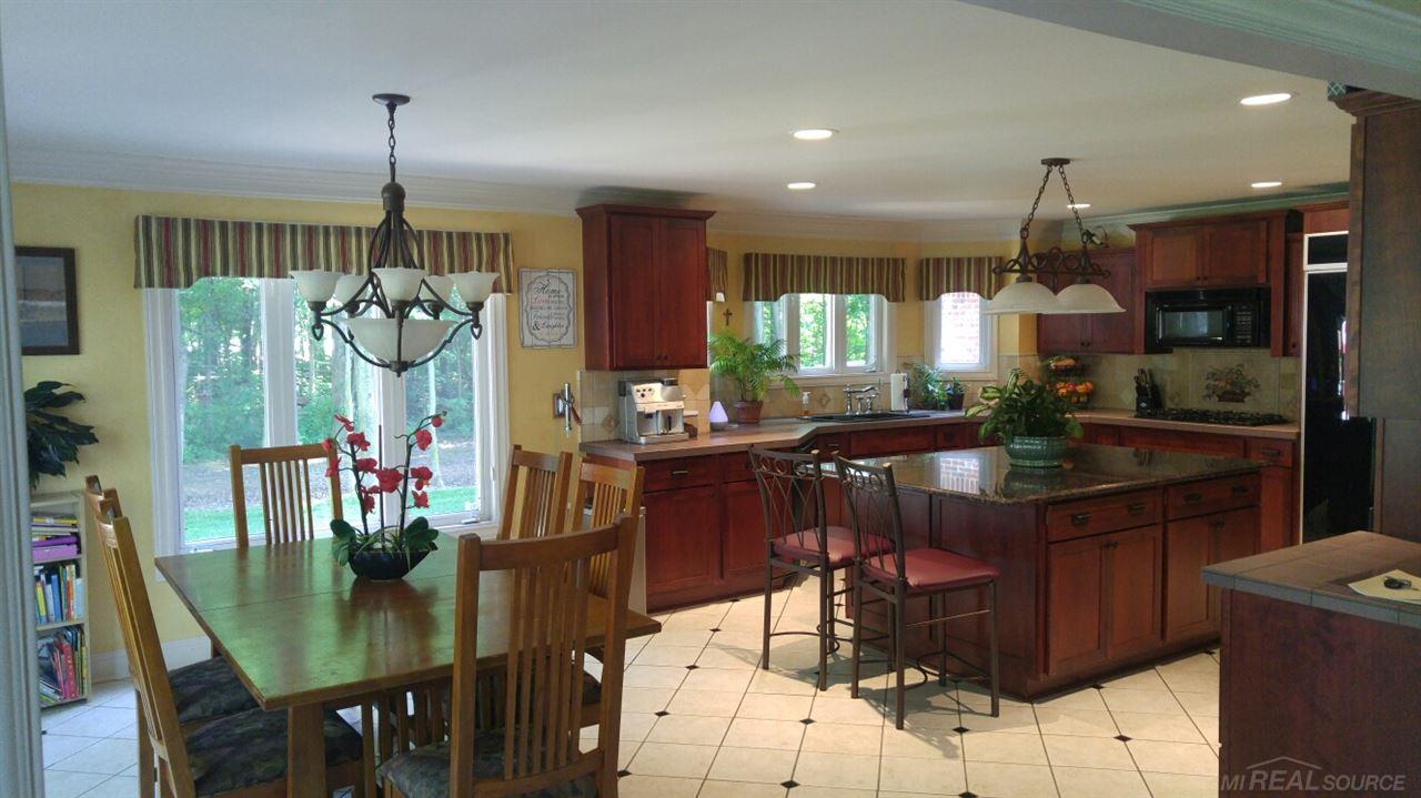 51800 South Foster Road Chesterfield, MI 48047 - Photo 5 of 42
