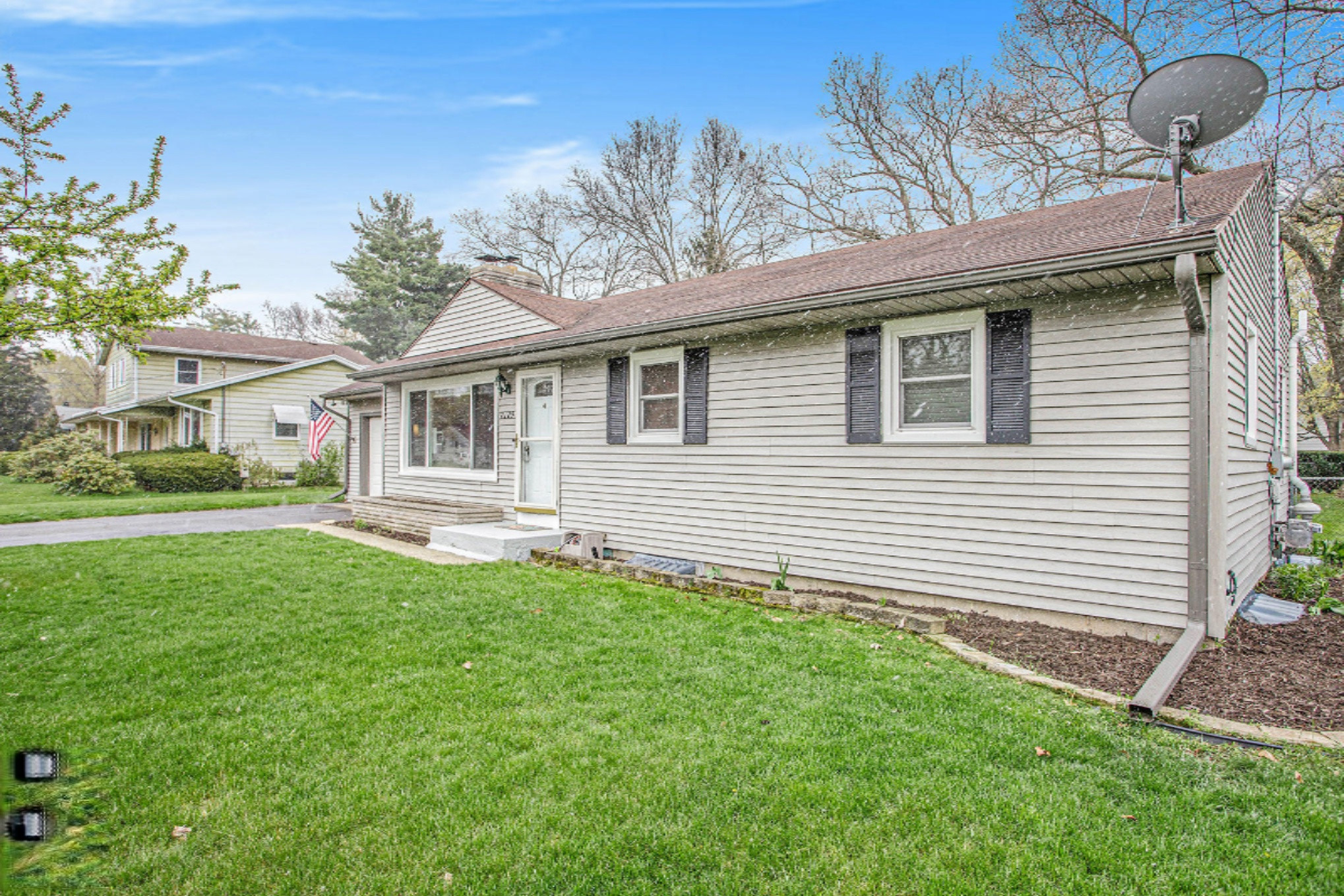 2129 Ridgefield Road Portage, MI 49024 - Photo 3 of 29 _MG_8988