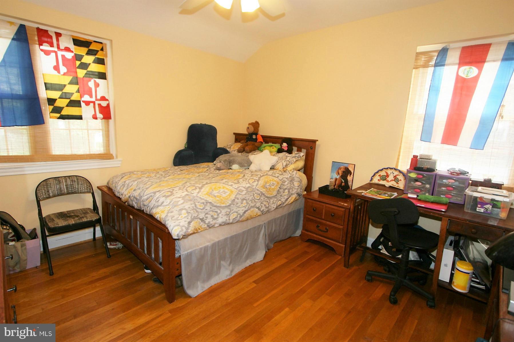 9626 Dilston Road Silver Spring, MD 20903 - Photo 19 of 30 Bedroom