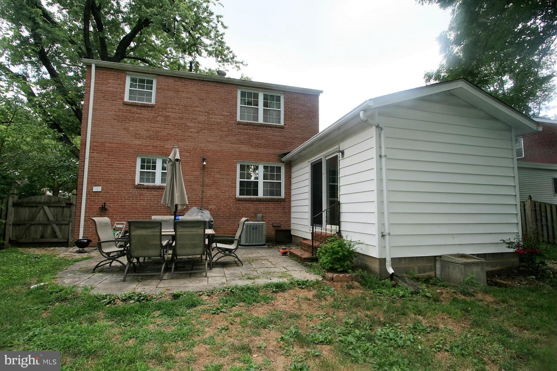 9626 Dilston Road Silver Spring, MD 20903 - Photo 27 of 30 Exterior (Rear)