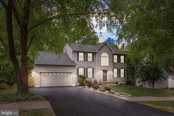 $640,000 | 20 Norfolk Street, Fredericksburg, VA 22406