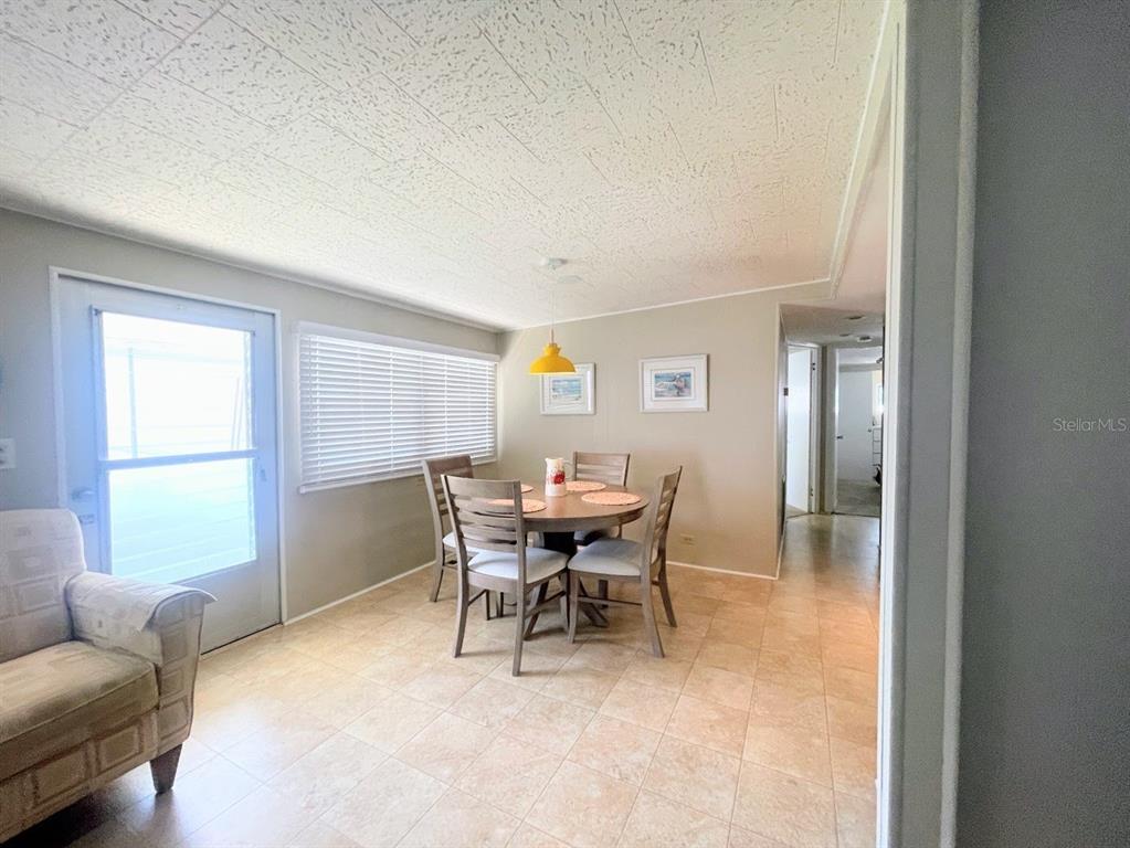 816 Turf Street Venice, FL 34285 - Photo 4 of 22