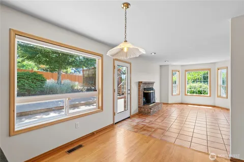 $695,000 | 5207 69th Drive Northeast, Marysville, WA 98270