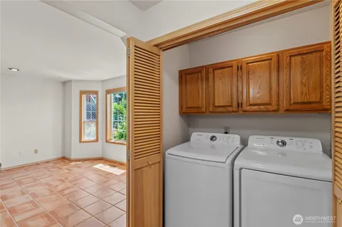 $695,000 | 5207 69th Drive Northeast, Marysville, WA 98270