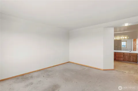 $695,000 | 5207 69th Drive Northeast, Marysville, WA 98270