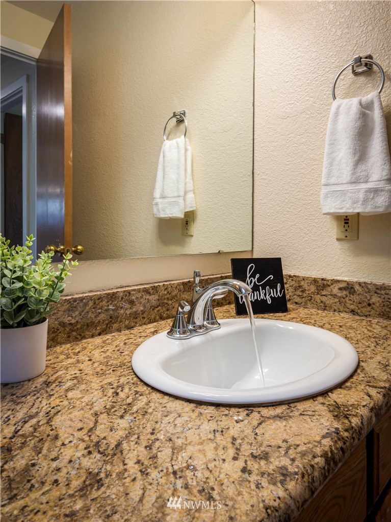 5907 Danials Loop Southeast Lacey, WA 98513 - Photo 19 of 26 Gallery Image 19