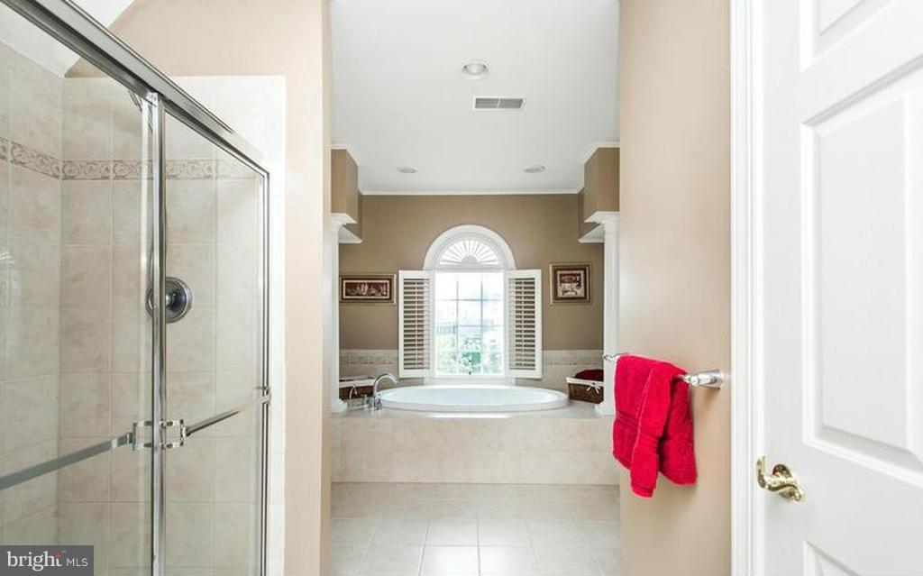 9818 Kraft Hill Road Perry Hall, MD 21128 - Photo 15 of 30 Bath