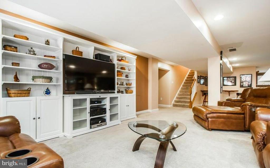9818 Kraft Hill Road Perry Hall, MD 21128 - Photo 24 of 30 Interior (General)