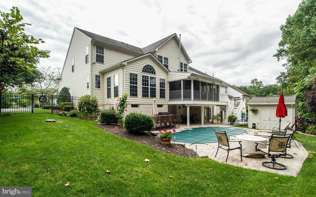 9818 Kraft Hill Road Perry Hall, MD 21128 - Photo 27 of 30 Exterior (Rear)