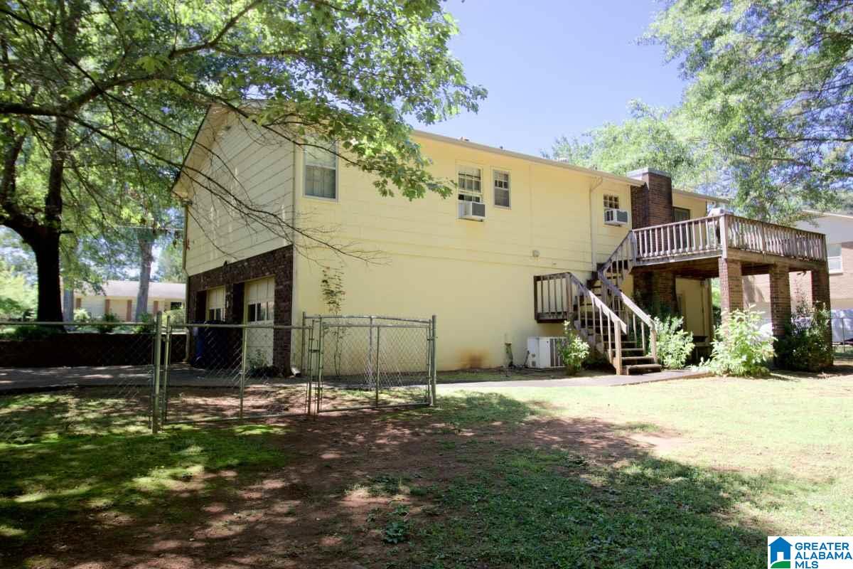 2022 Canterbury Square Anniston, AL 36207 - Photo 5 of 21