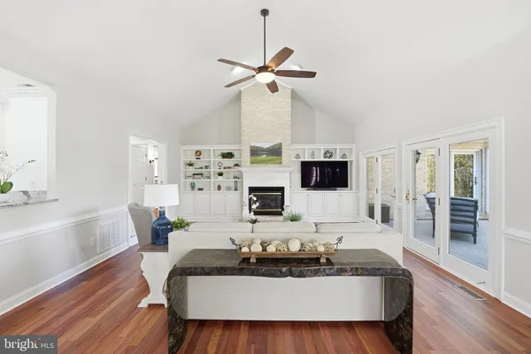 $1,075,000 | 11406 Stonewall Jackson Drive, Spotsylvania, VA 22551