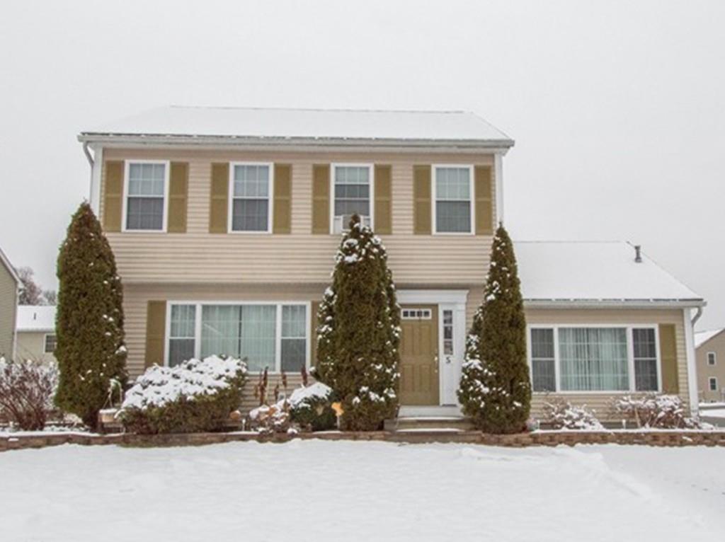 5 Annies Way Springfield, MA 01119 - Photo 1 of 22 Gallery Image 1