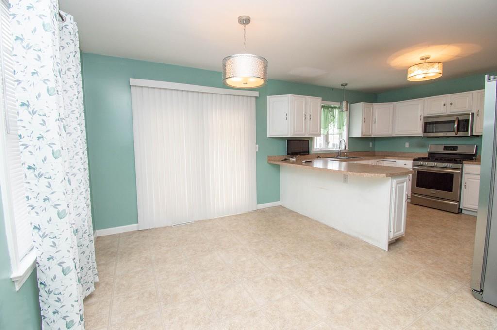 5 Annies Way Springfield, MA 01119 - Photo 8 of 22 Gallery Image 8