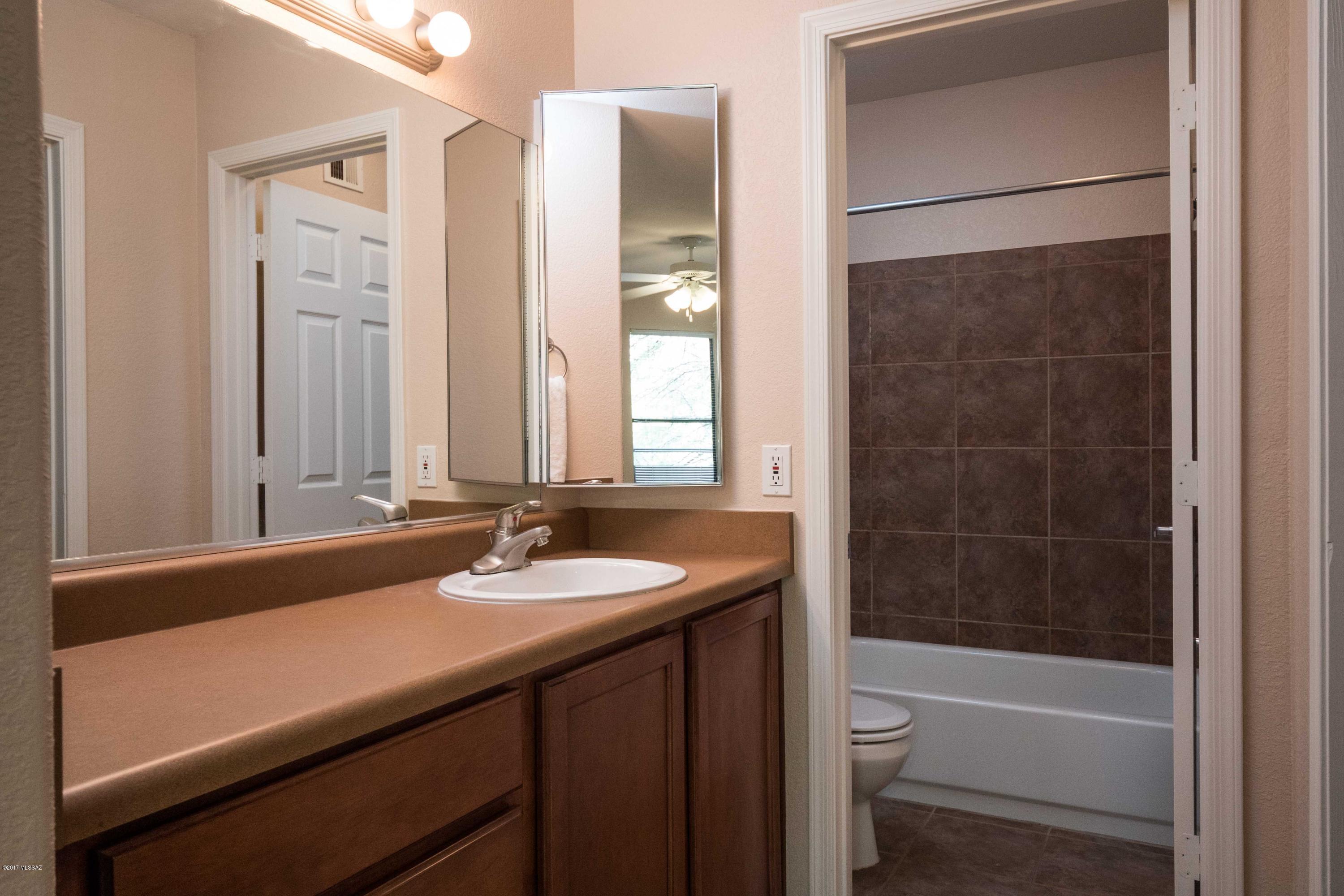 5855 North Kolb Road, Unit 1209 Tucson, AZ 85750 - Photo 9 of 23