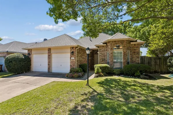$375,000 | 2252 Briarcrest Drive, Plano, TX 75023