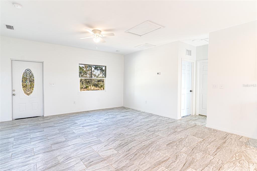 1403 Bittersweet Street Lake Placid, FL 33852 - Photo 4 of 20