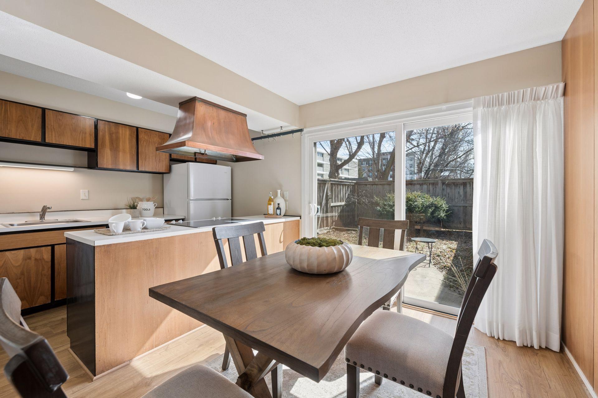 6433 Barrie Road Edina, MN 55435 - Photo 9 of 31