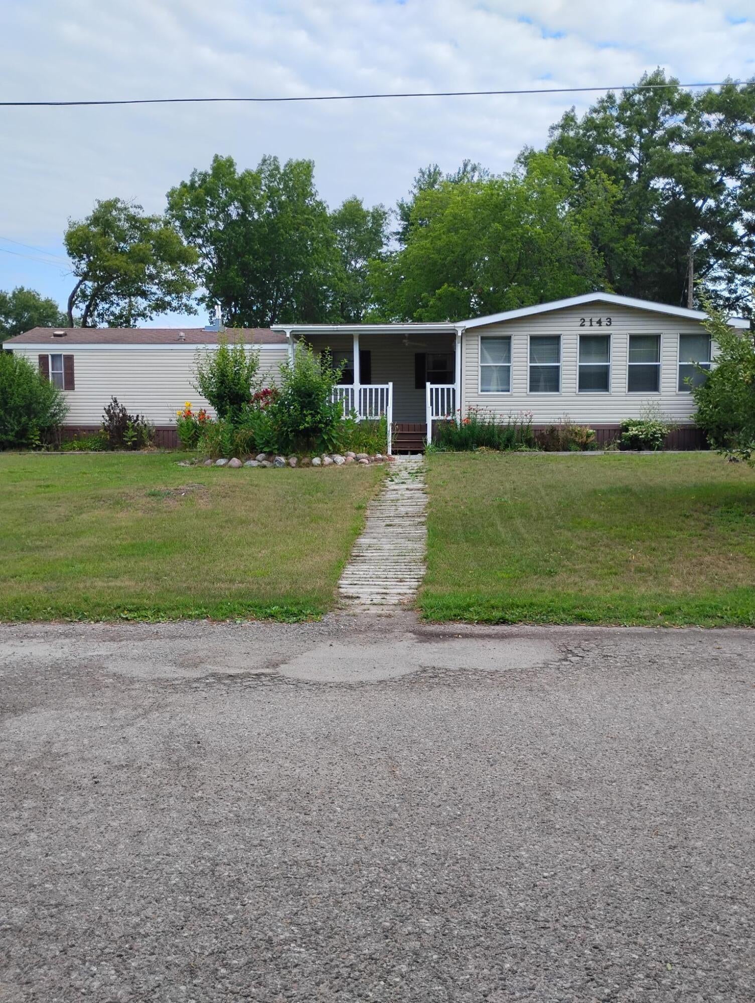 2143 Ruth Street East Tawas, MI 48730 - Photo 1 of 25