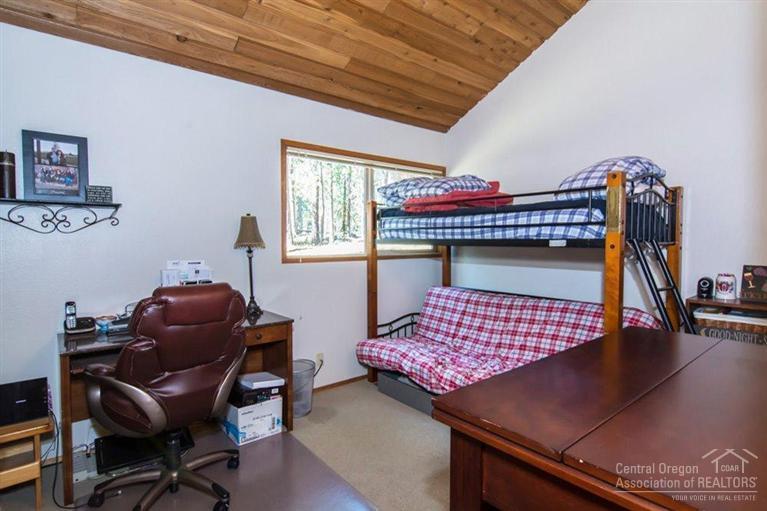 13546 Penstemon Black Butte Ranch, OR 97759 - Photo 15 of 25 Additional Photo