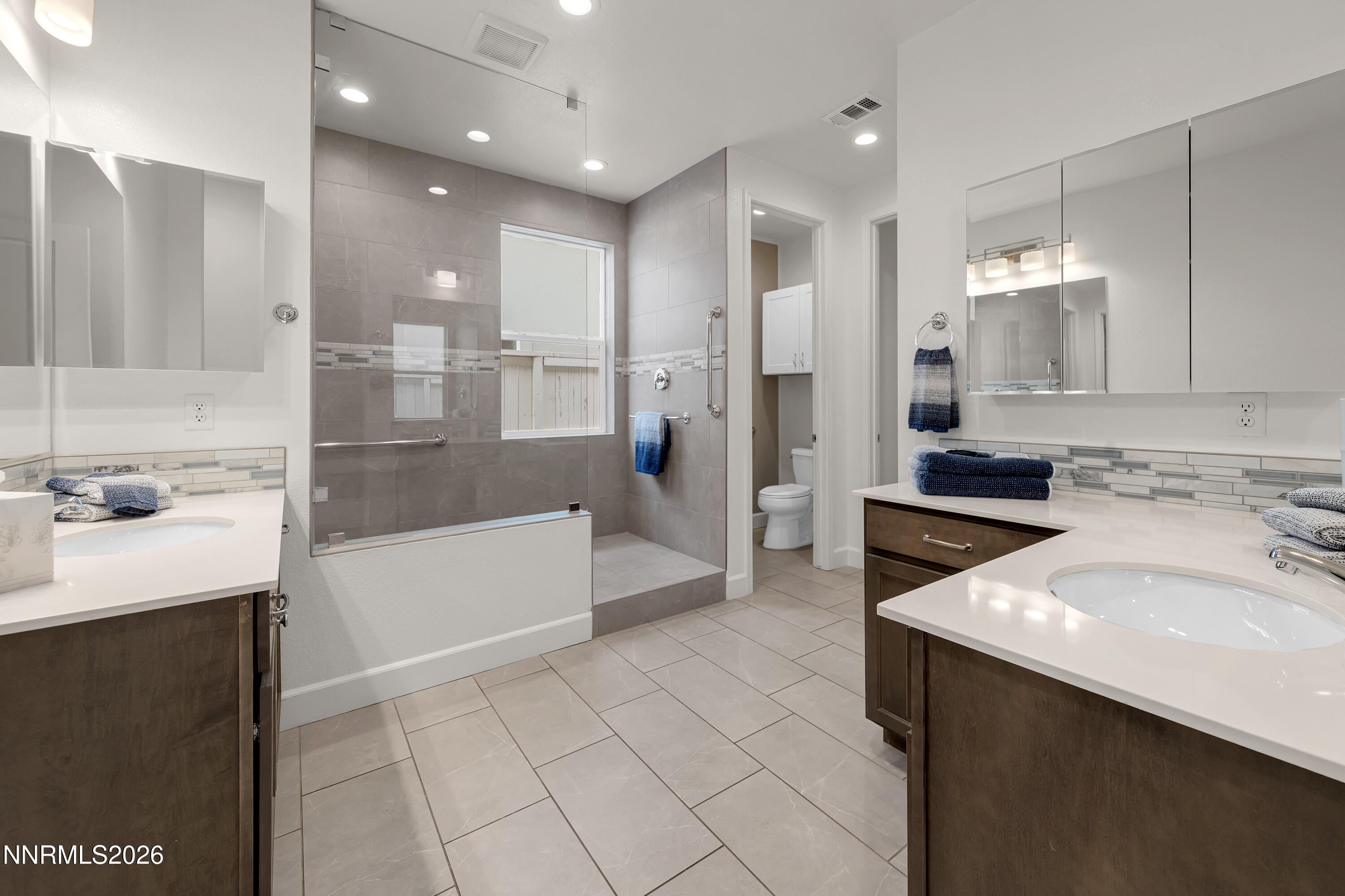 5410 Cremello Way Reno, NV 89511 - Photo 19 of 56 Cremello5410-027