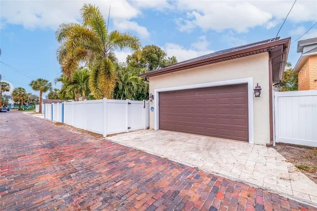 $17,000 | 310 8th Avenue North, St. Petersburg, FL 33701