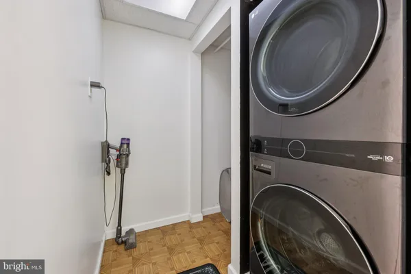 $640,000 | 8309 Linden Oaks Court, Lorton, VA 22079