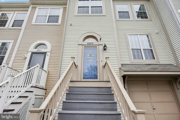 $640,000 | 8309 Linden Oaks Court, Lorton, VA 22079