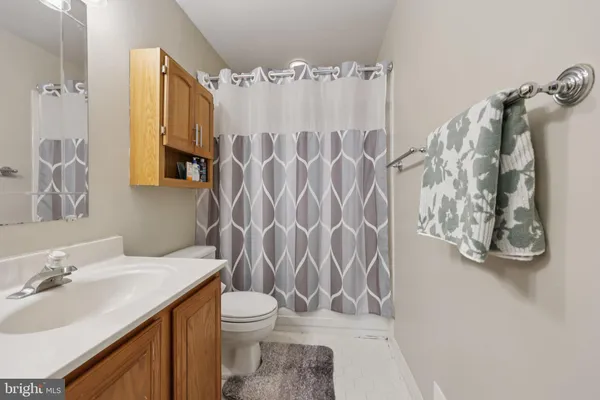 $640,000 | 8309 Linden Oaks Court, Lorton, VA 22079