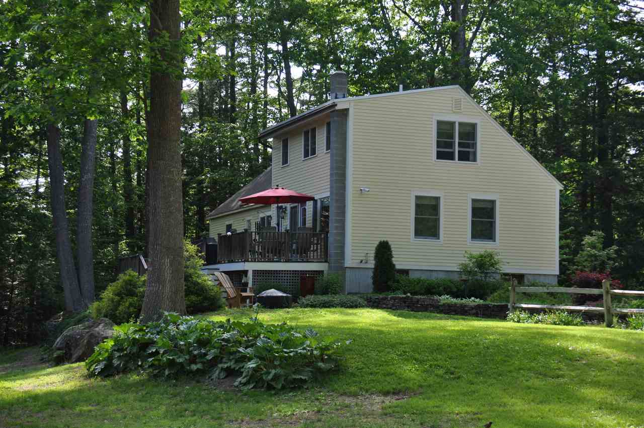 136 Rollins Road Hopkinton, NH 03229 - Photo 2 of 23