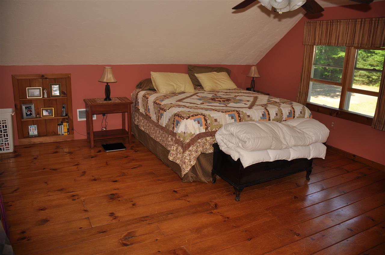 136 Rollins Road Hopkinton, NH 03229 - Photo 9 of 23