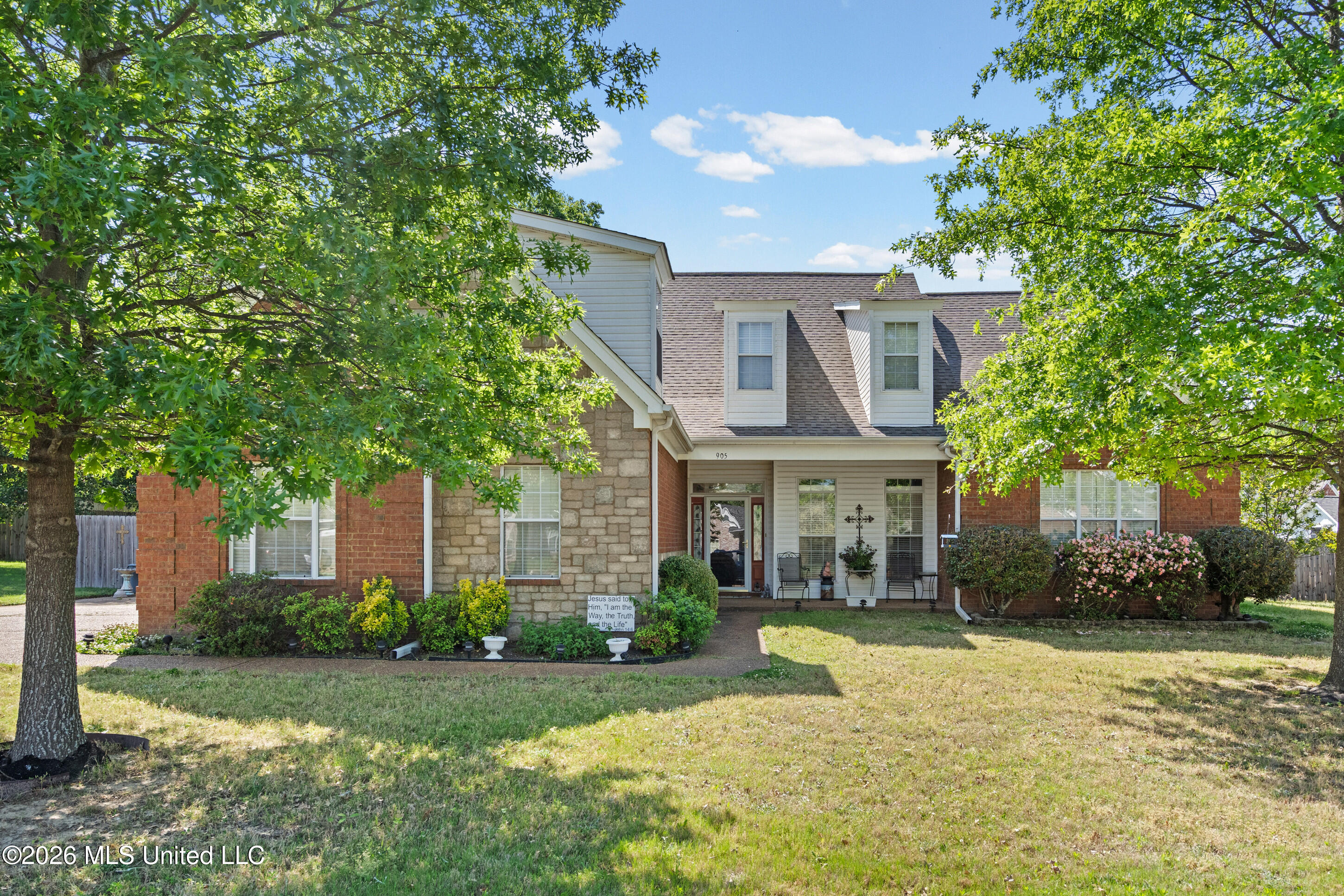 905 Gates Street Hernando, MS 38632 - Photo 2 of 30 _dsc5835_print