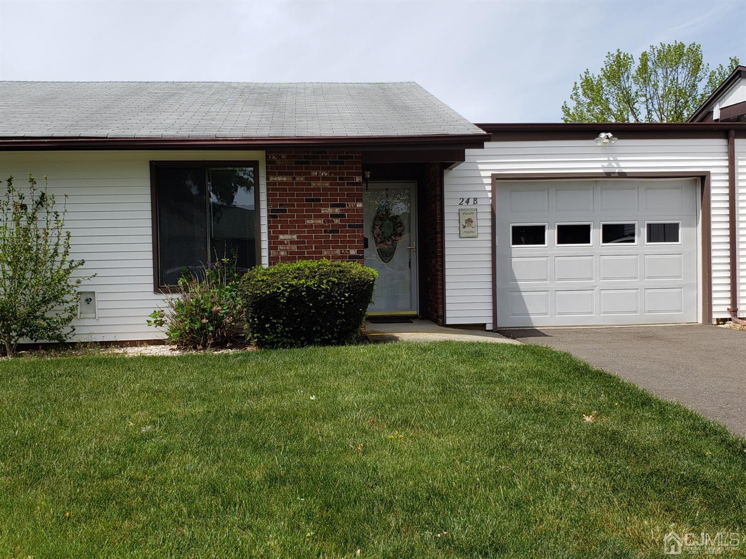 24 Pitman Road, Unit B Monroe Township, NJ 08831 - Photo 1 of 16 Gallery Image 1
