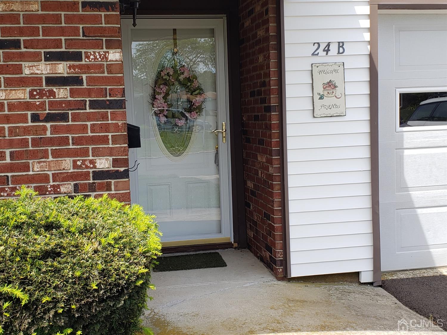 24 Pitman Road, Unit B Monroe Township, NJ 08831 - Photo 2 of 16 Gallery Image 2