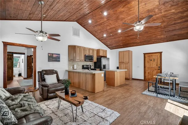 $399,999 | 2220 St Anton Drive, Pine Mountain Club, CA 93222
