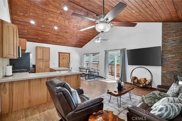 $399,999 | 2220 St Anton Drive, Pine Mountain Club, CA 93222