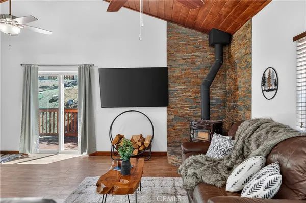 $399,999 | 2220 St Anton Drive, Pine Mountain Club, CA 93222