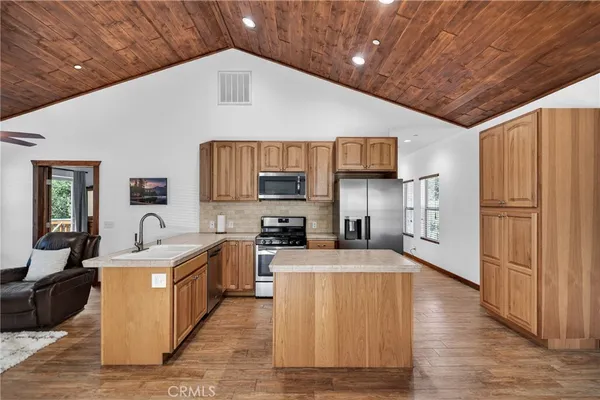 $399,999 | 2220 St Anton Drive, Pine Mountain Club, CA 93222