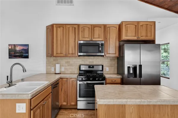 $399,999 | 2220 St Anton Drive, Pine Mountain Club, CA 93222