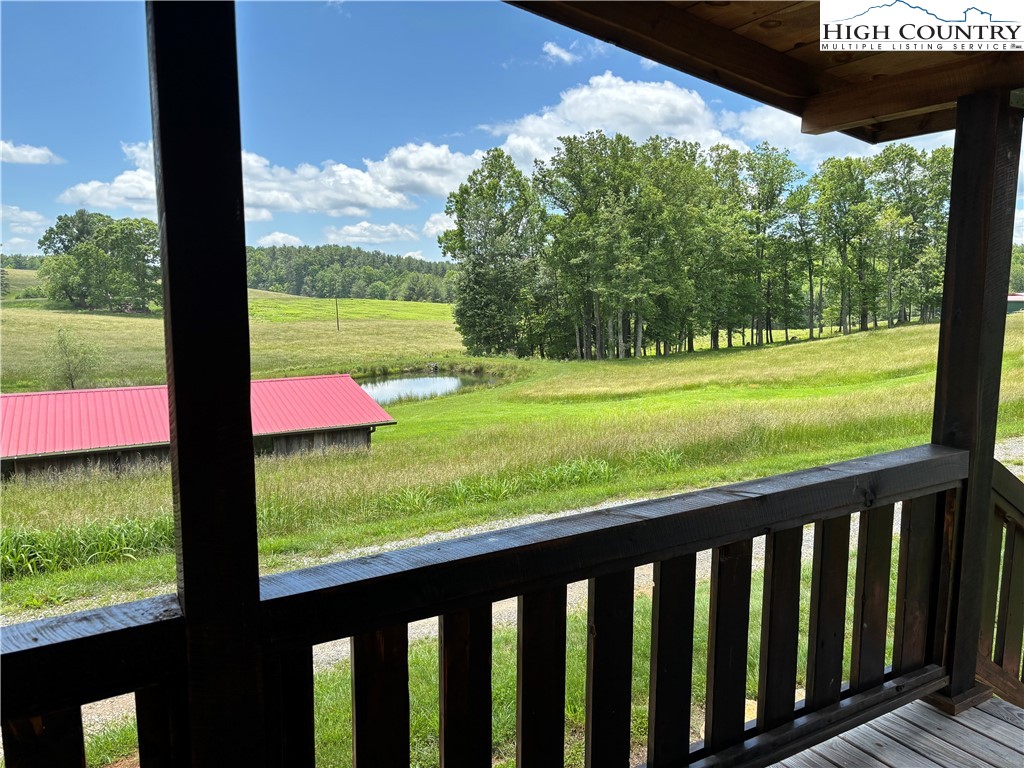 4611 Summit Road Purlear, NC 28665 - Photo 21 of 49 Gallery Image 21