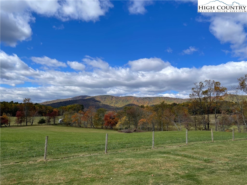4611 Summit Road Purlear, NC 28665 - Photo 45 of 49 Gallery Image 45