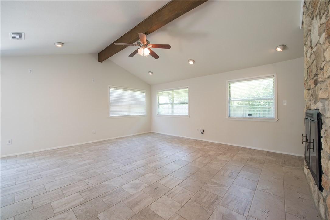 2902 Silverleaf Drive Austin, TX 78757 - Photo 13 of 30